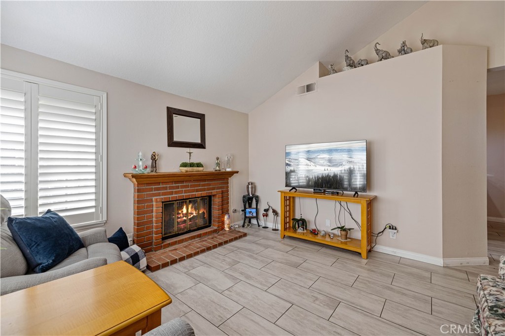 MLS #SR25266482 image #18