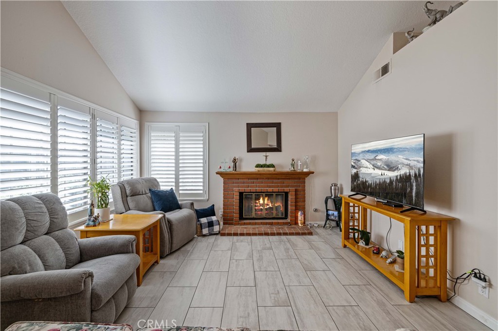 MLS #SR25266482 image #19