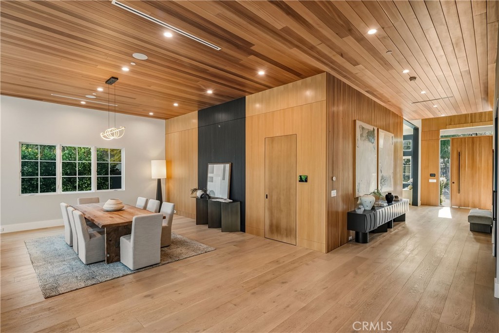 MLS #SR25266503 image #16