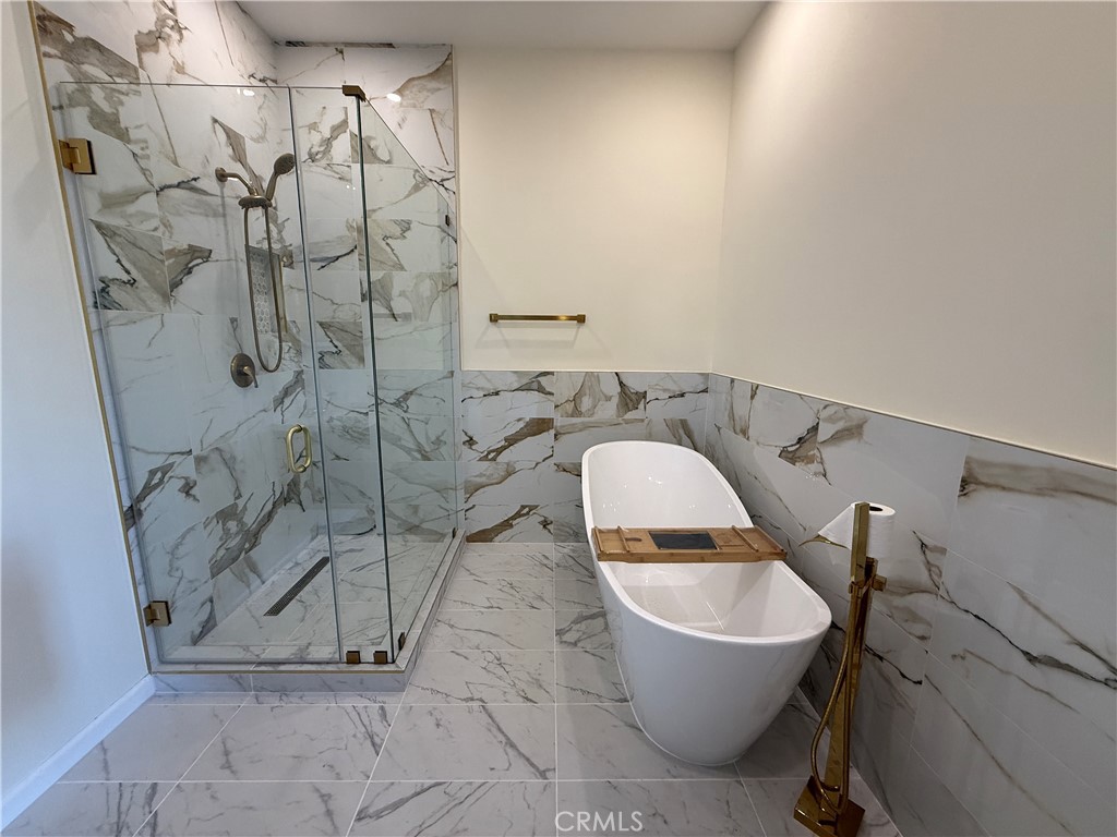 MLS #SR25266526 image #8