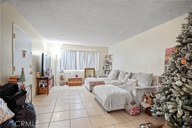 MLS #SR25266566 image #13