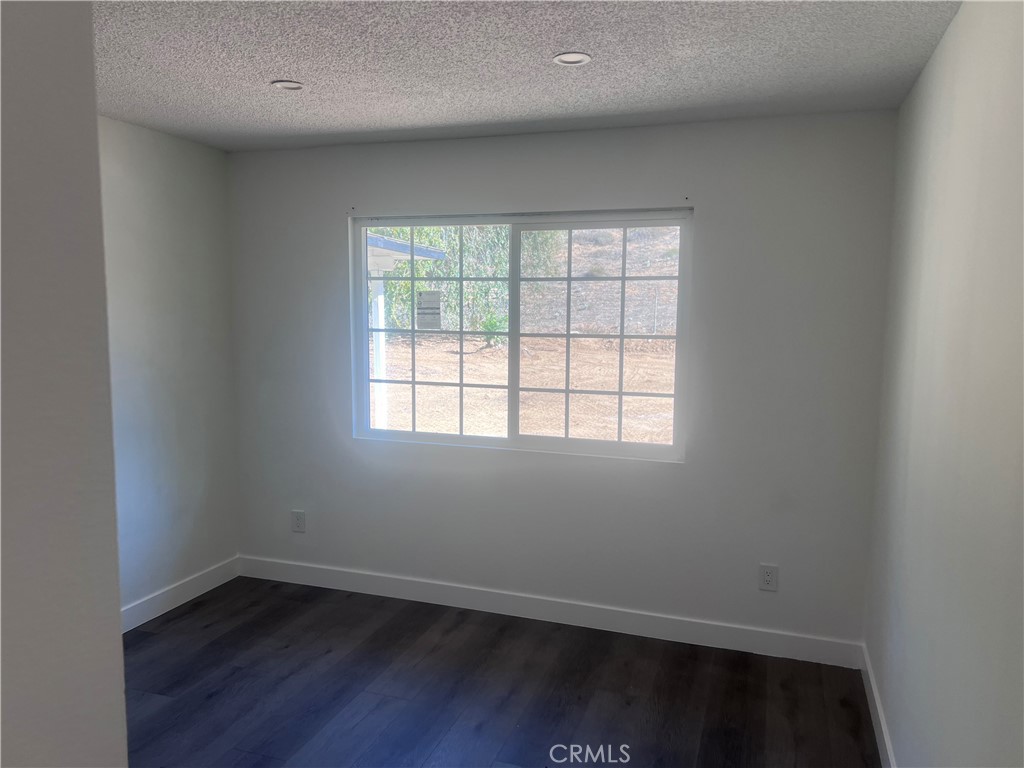 MLS #SR25266612 image #3