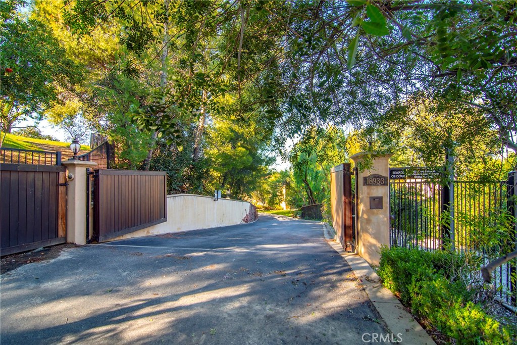 MLS #SR25266643 image #2