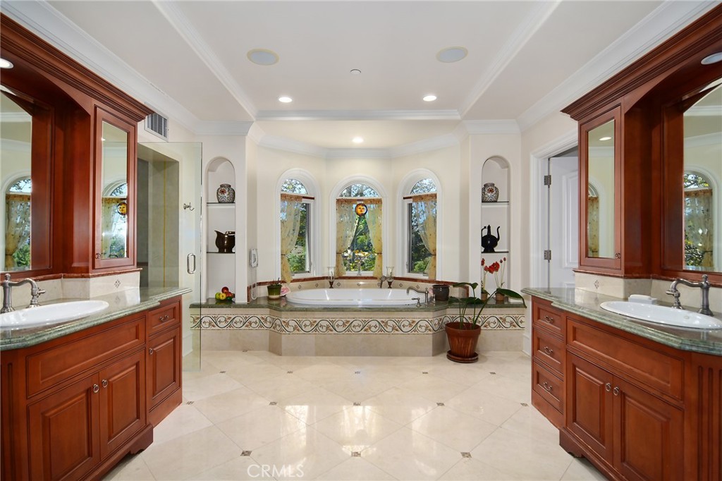 MLS #SR25266643 image #40