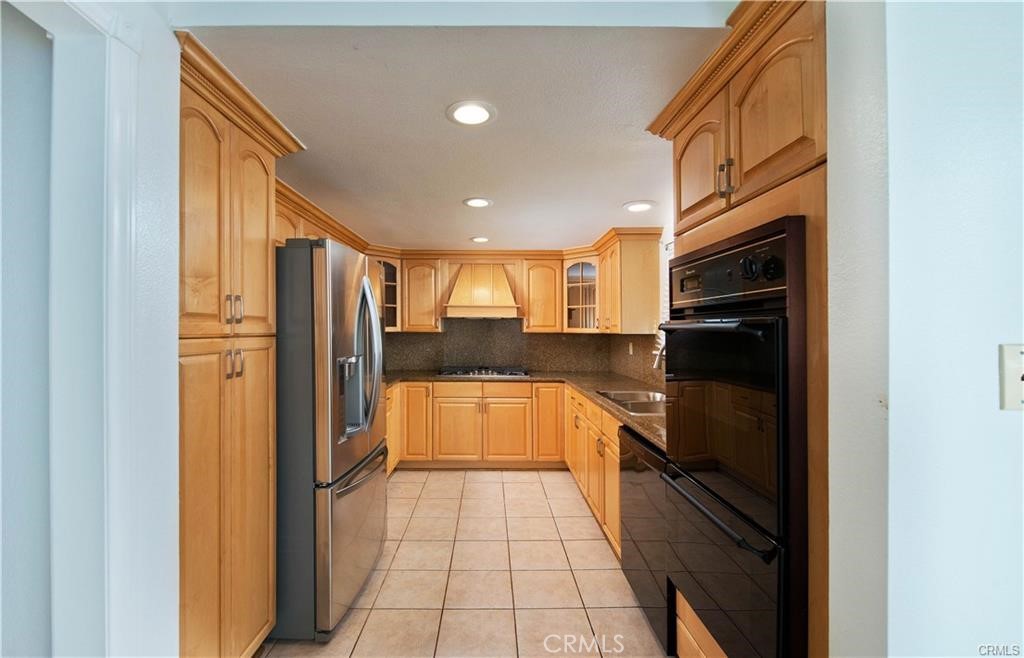 MLS #SR25266720 image #9