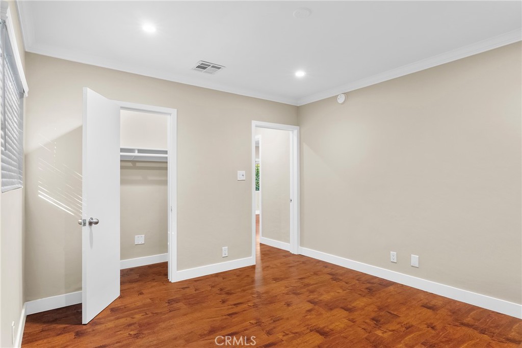 MLS #SR25266728 image #10