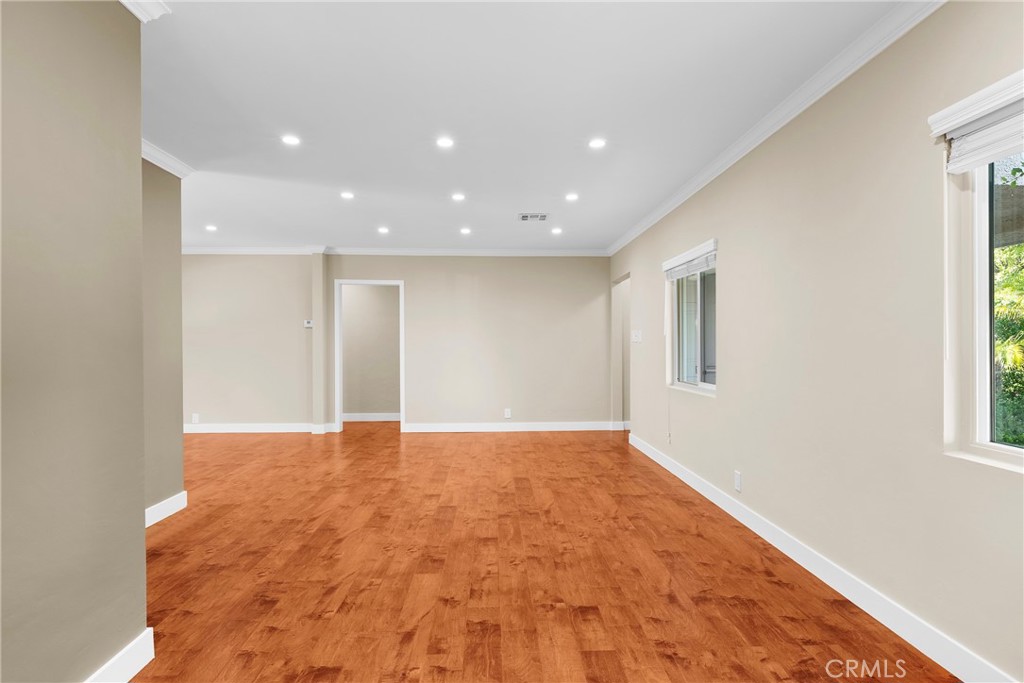 MLS #SR25266728 image #4