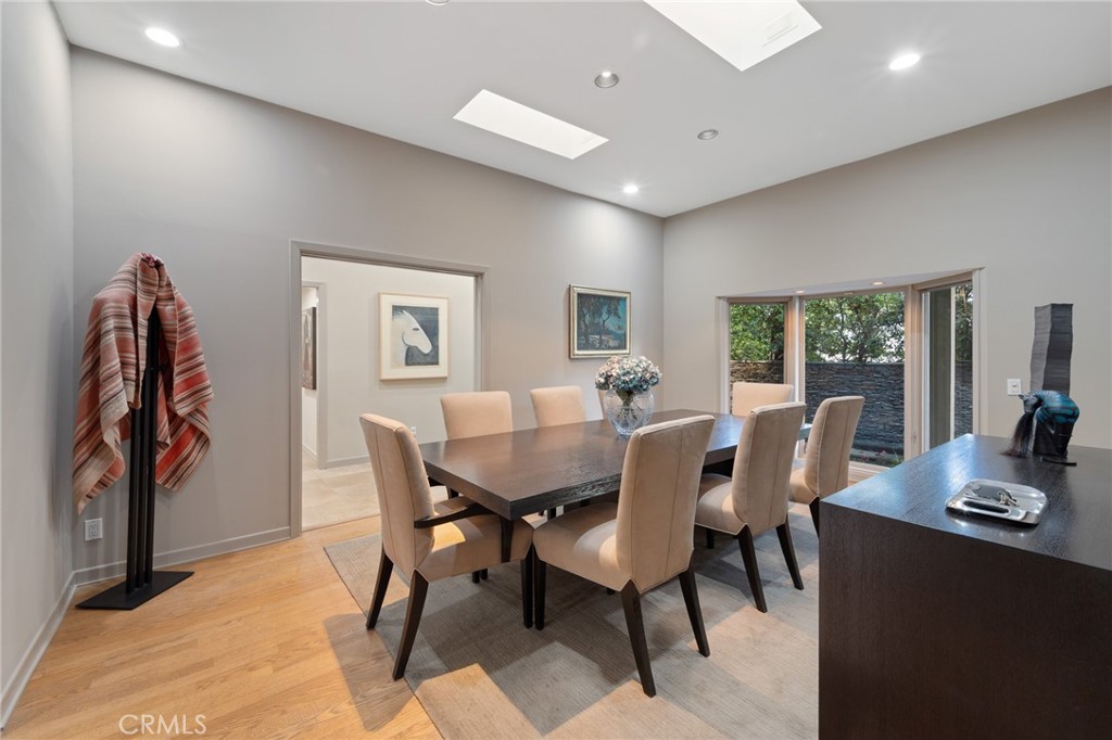 MLS #SR25266783 image #11