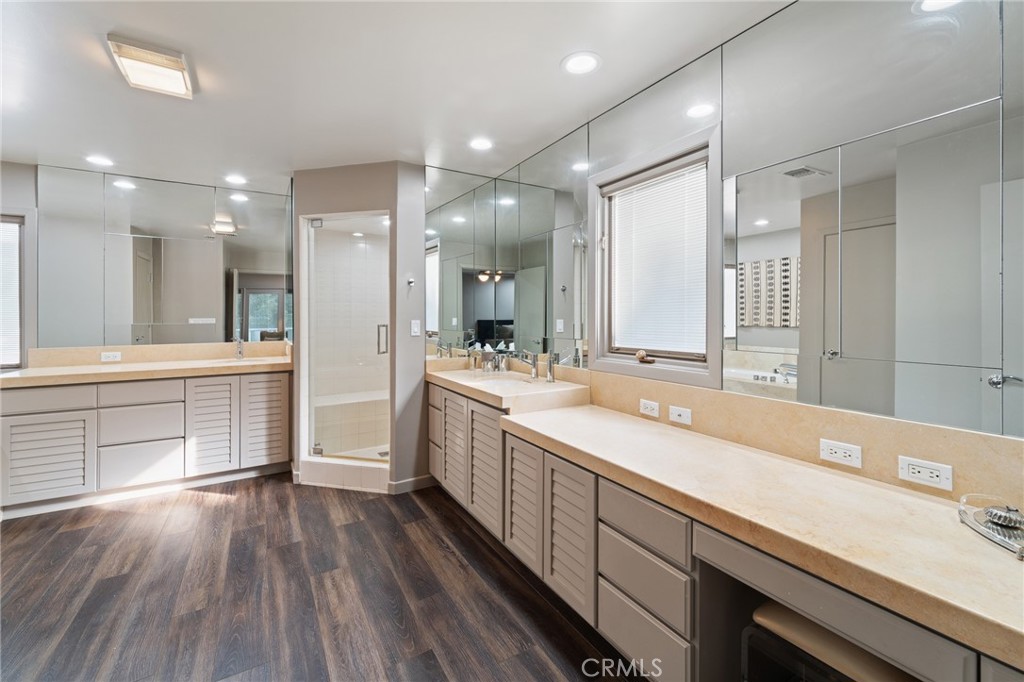 MLS #SR25266783 image #42