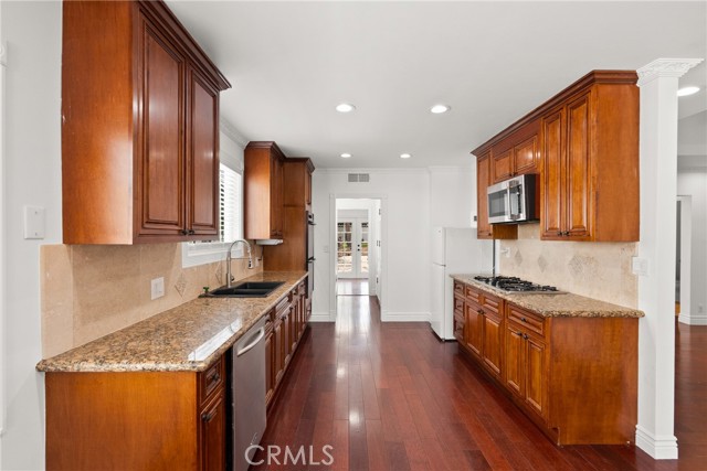 MLS #SR25266825 image #13