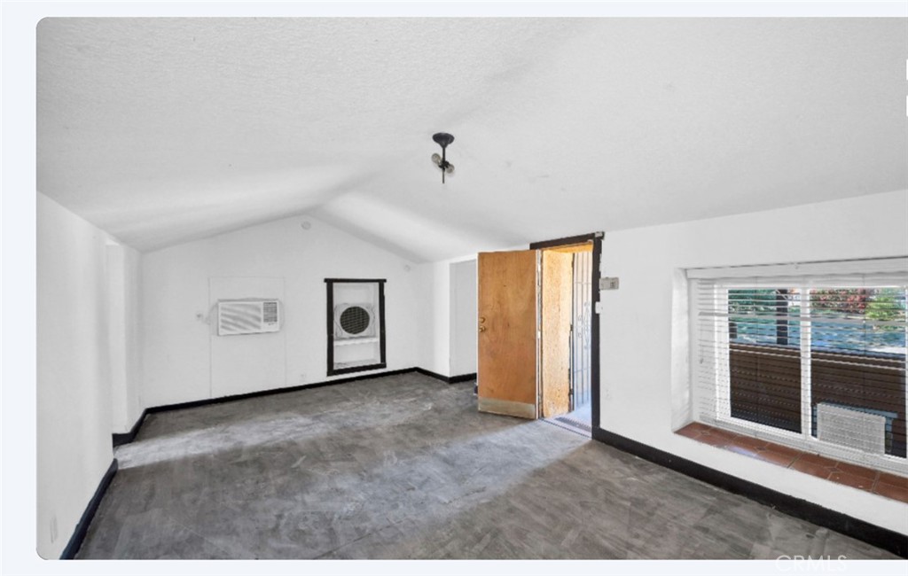 MLS #SR25240641 image #12