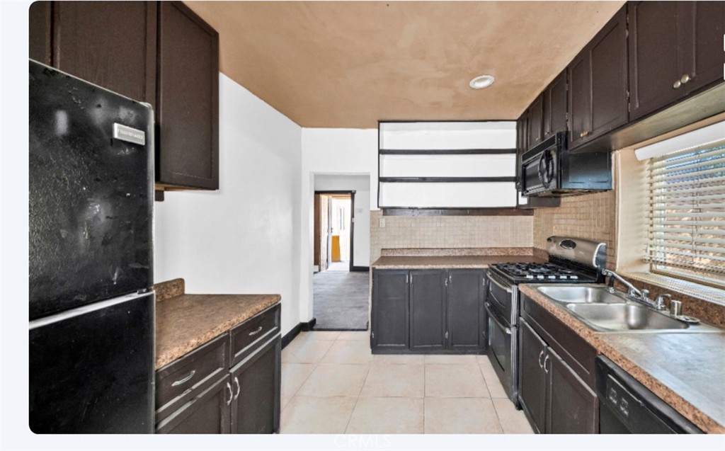 MLS #SR25240641 image #8