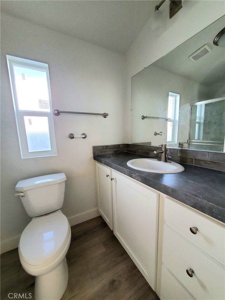 MLS #SR25266921 image #9