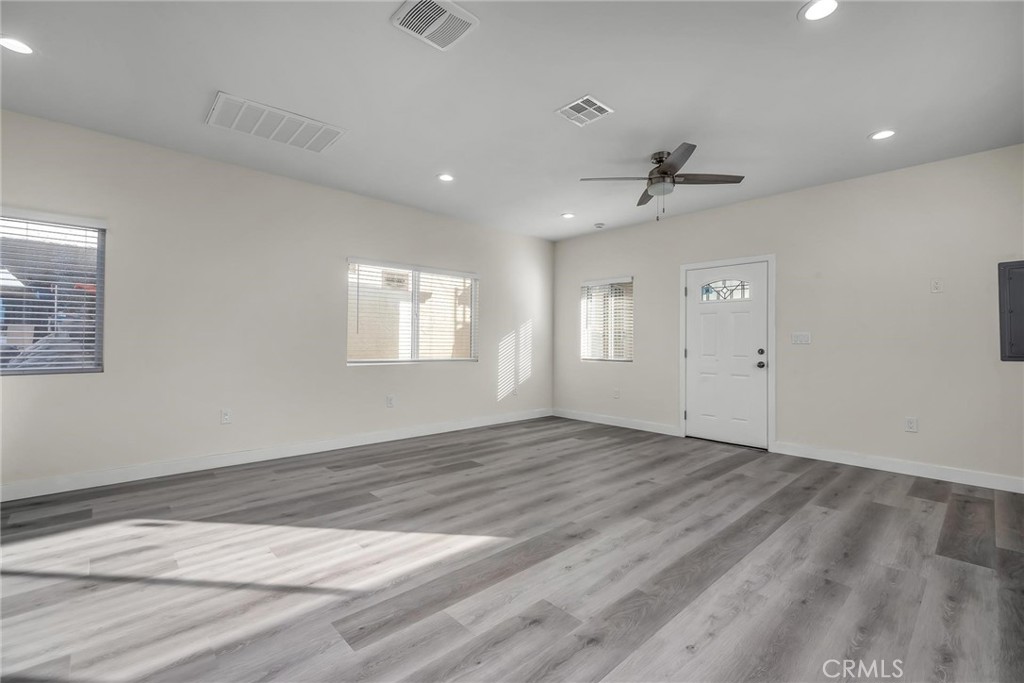 MLS #SR25266950 image #12