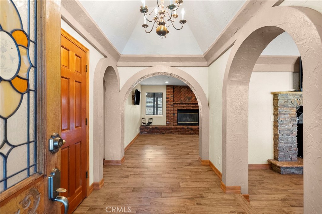 MLS #SR25267035 image #2