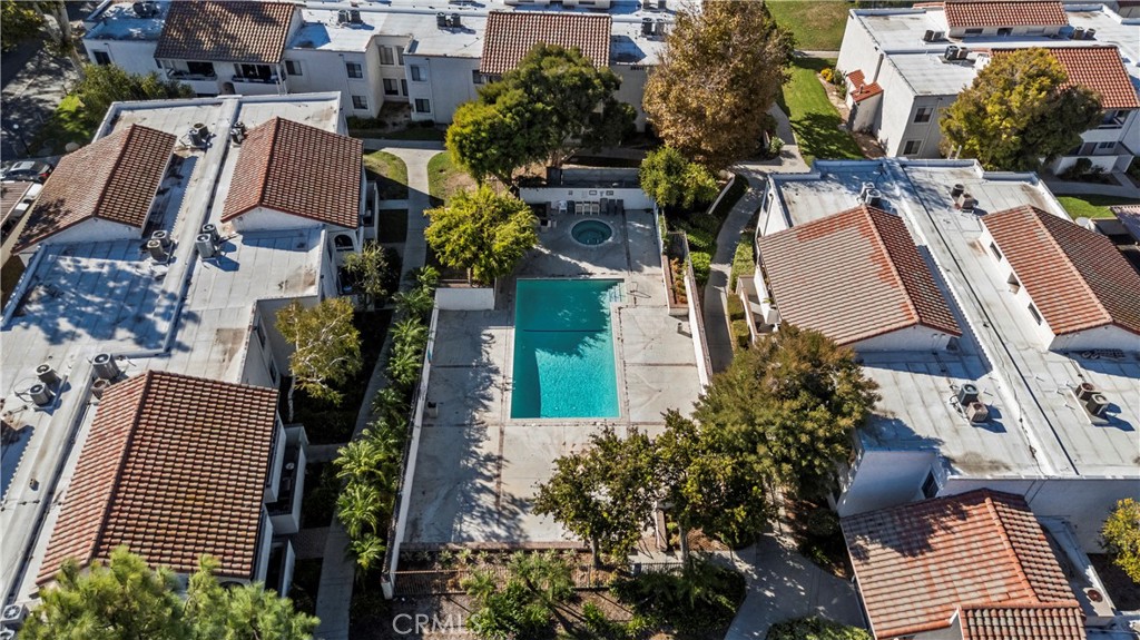 MLS #SR25267057 image #11