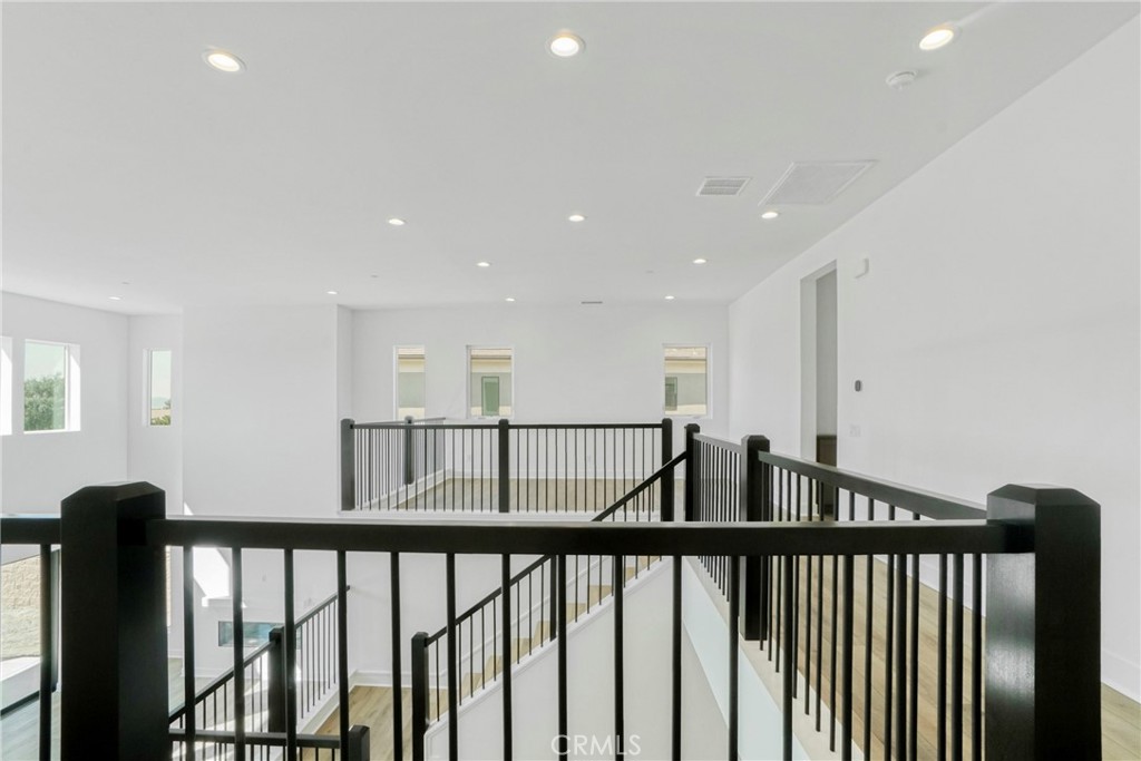 MLS #SR25267070 image #26