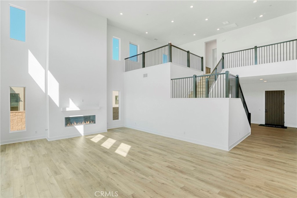 MLS #SR25267070 image #6