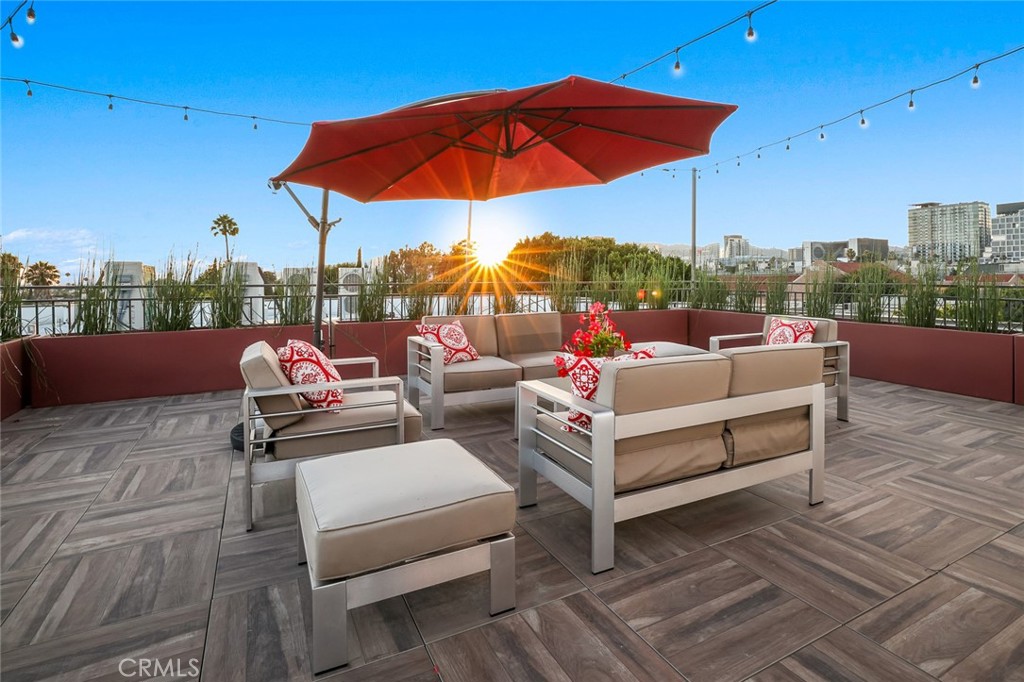 MLS #SR25267112 image #14