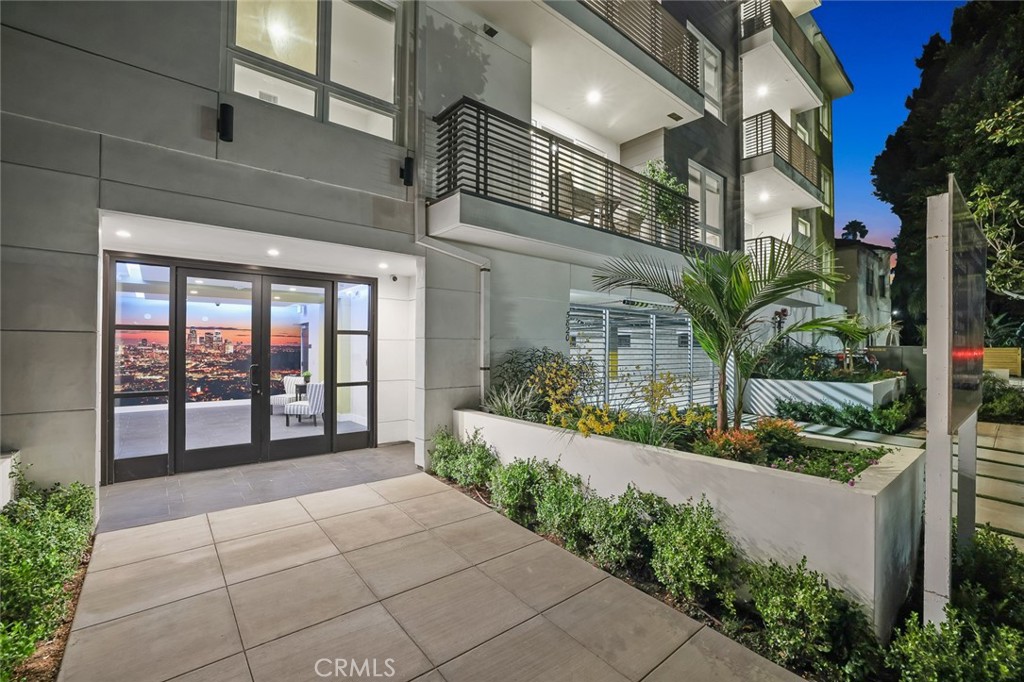 MLS #SR25267118 image #12