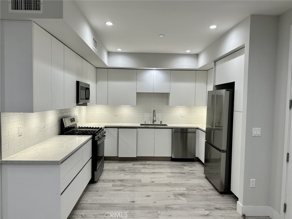 MLS #SR25267118 image #6