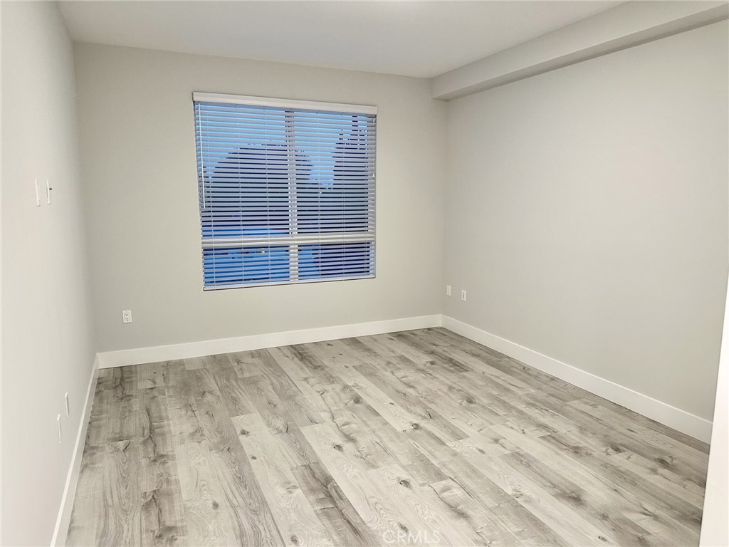 MLS #SR25267118 image #7