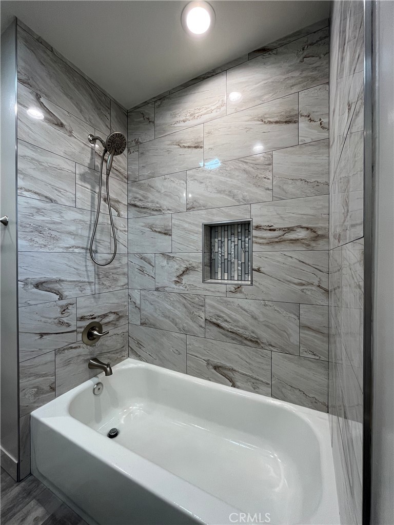 MLS #SR25267196 image #11