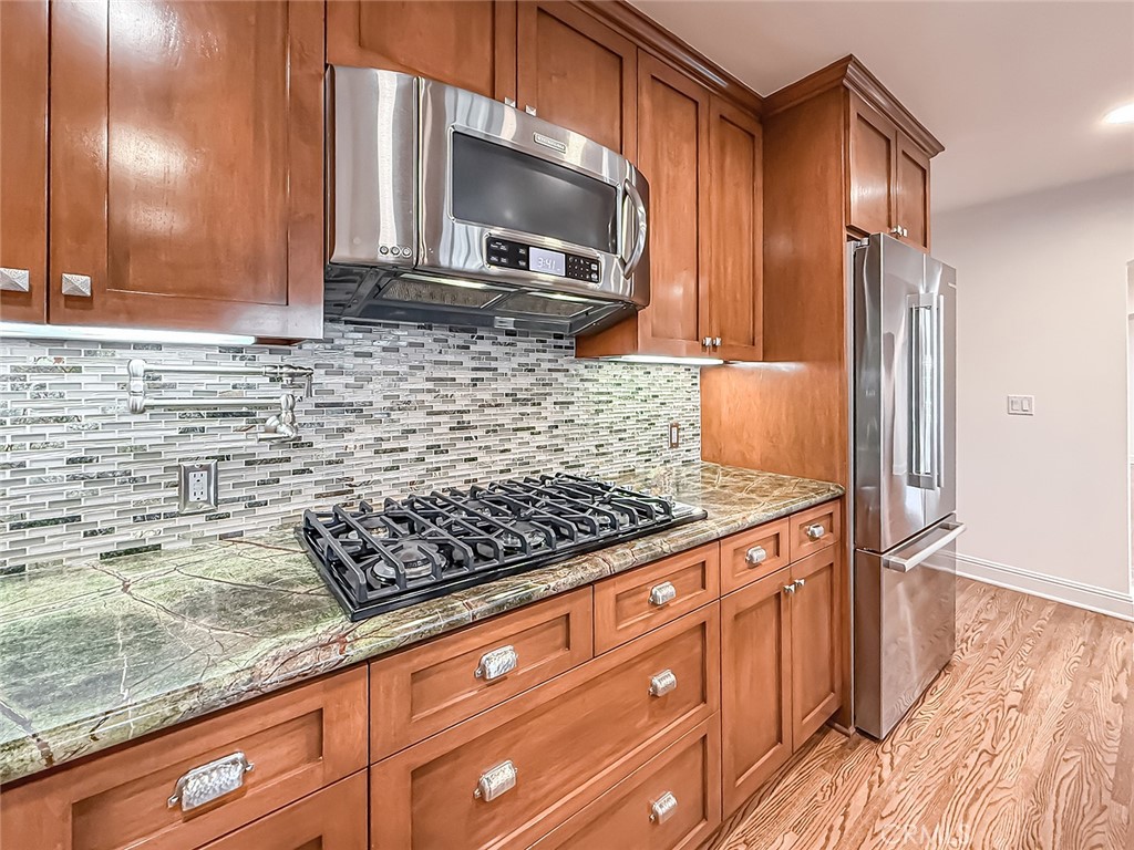 MLS #SR25267214 image #17