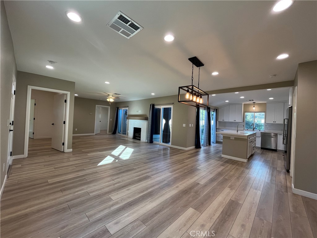 MLS #SR25267226 image #5