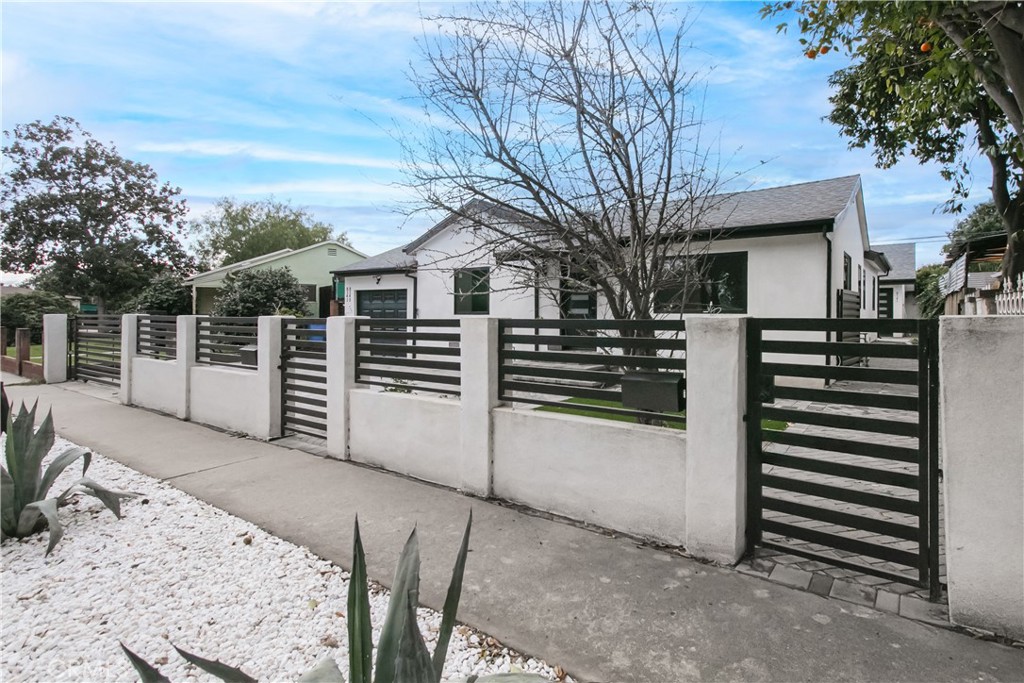 MLS #SR25267369 image #0