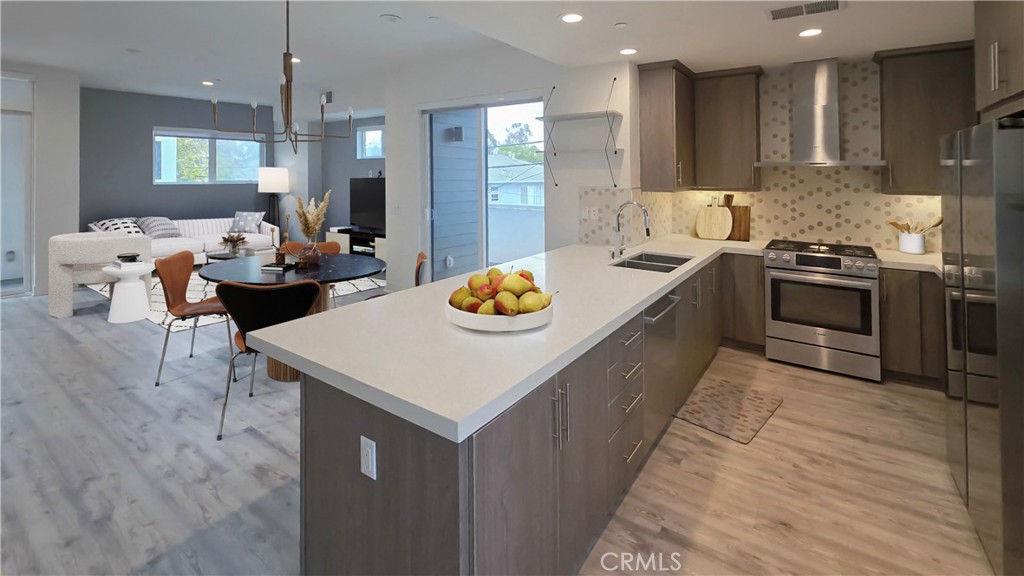 MLS #SR25267377 image #13