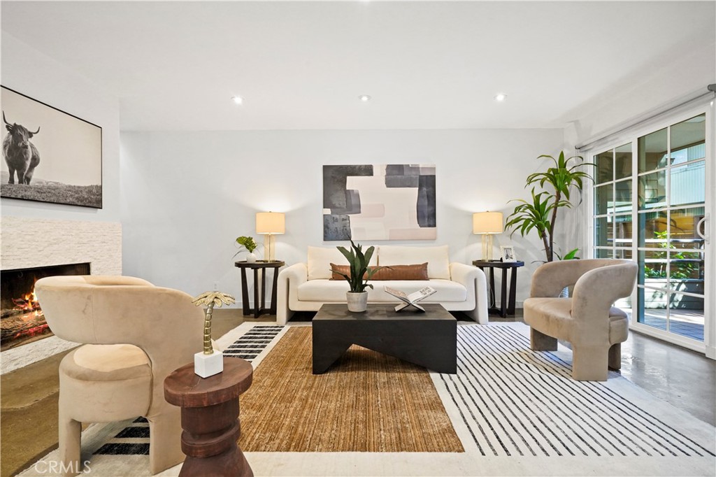 MLS #SR25267388 image #0