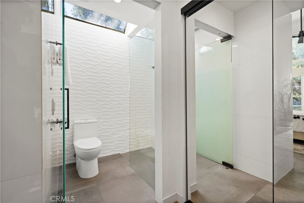 MLS #SR25267388 image #16