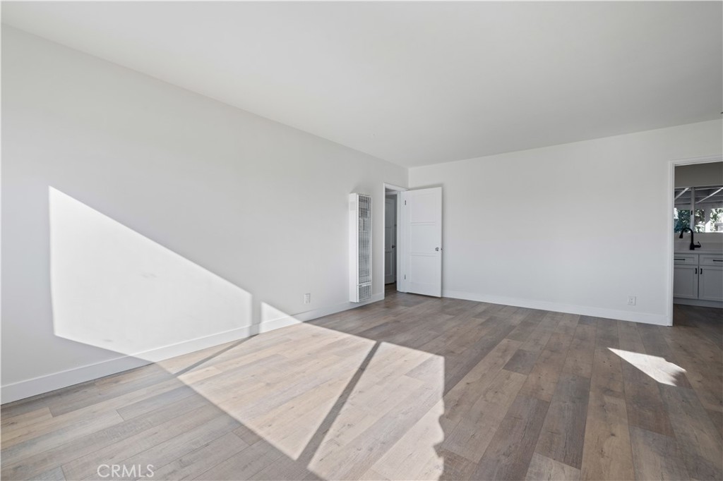 MLS #SR25267391 image #3