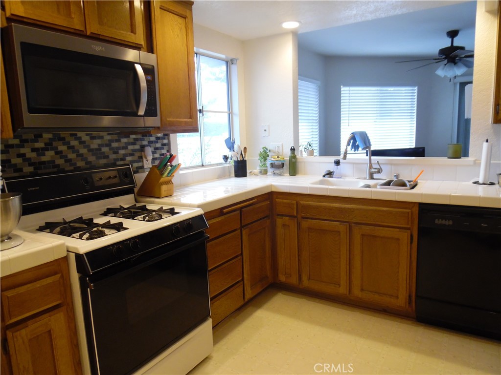 MLS #SR25267421 image #10