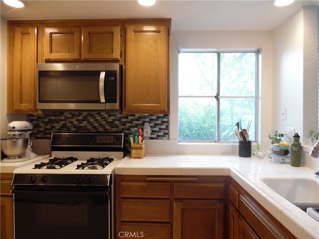 MLS #SR25267421 image #12