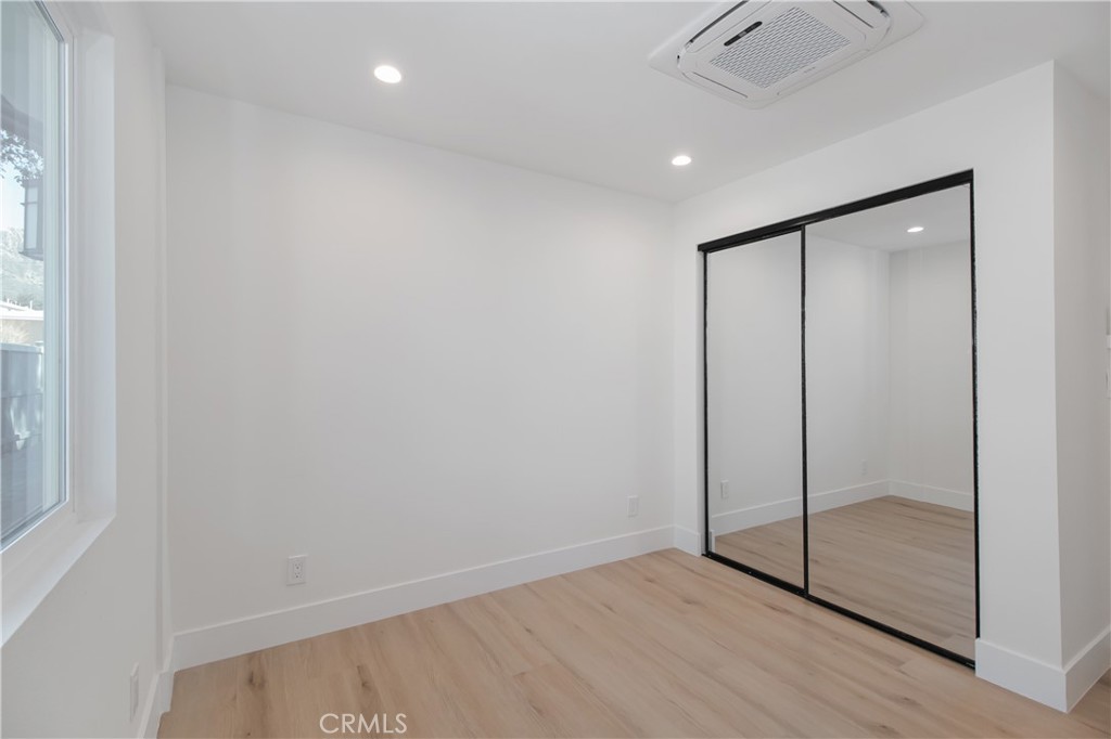 MLS #SR25267433 image #8