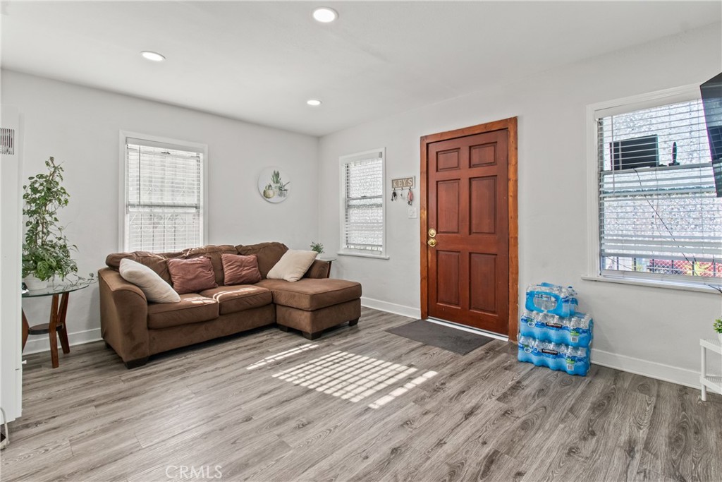 MLS #SR25267555 image #14