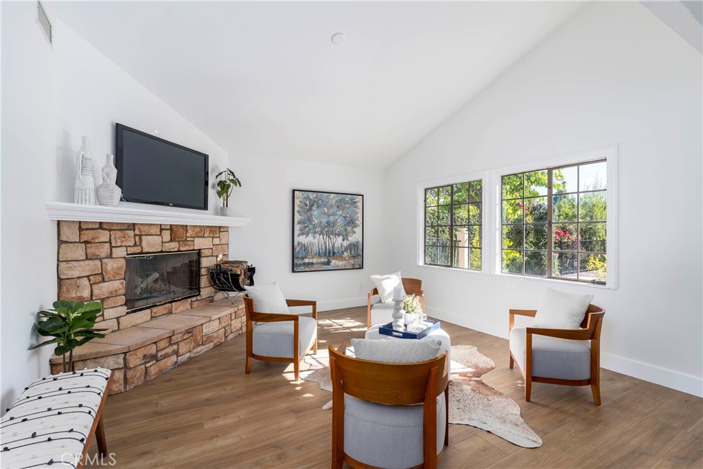 MLS #SR25267604 image #14