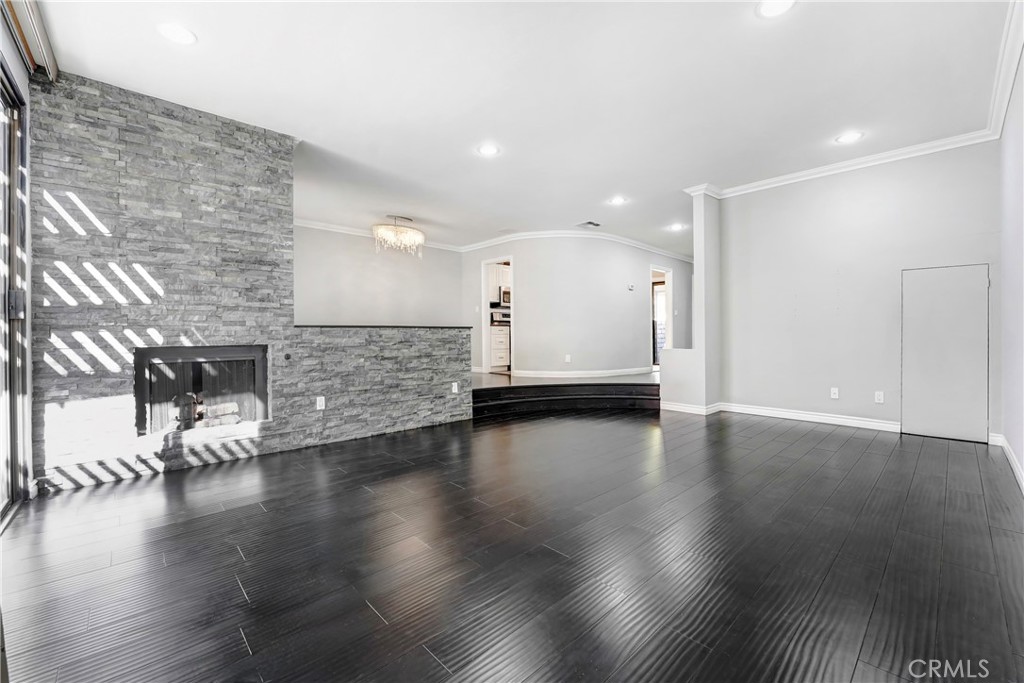 MLS #SR25267672 image #4