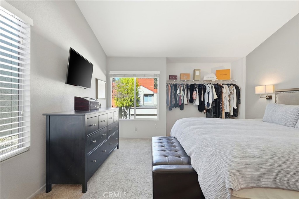 MLS #SR25267705 image #17