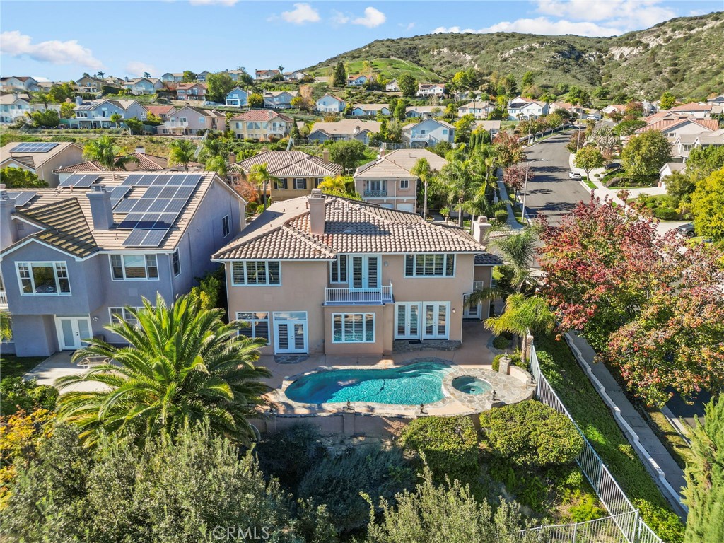 MLS #SR25267780 image #2