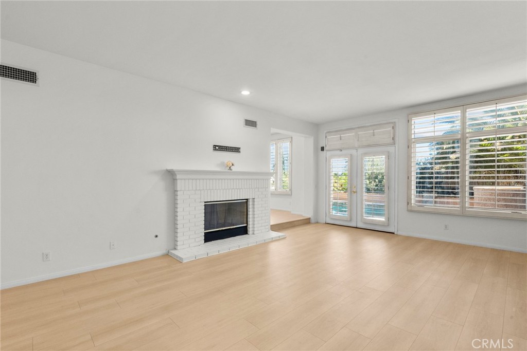 MLS #SR25267780 image #22