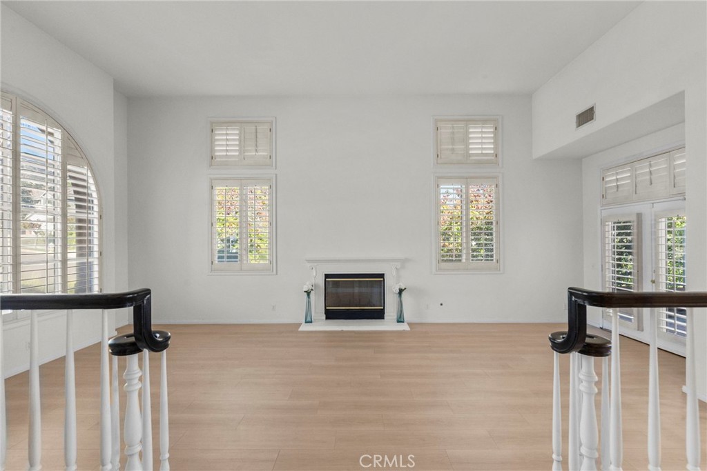 MLS #SR25267780 image #6