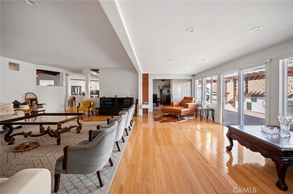 MLS #SR25267883 image #32