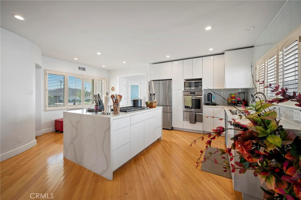 MLS #SR25267883 image #7