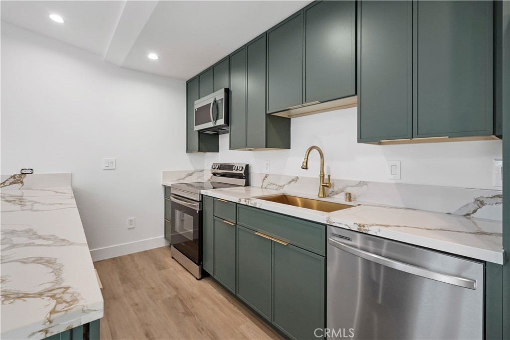 MLS #SR25267932 image #6