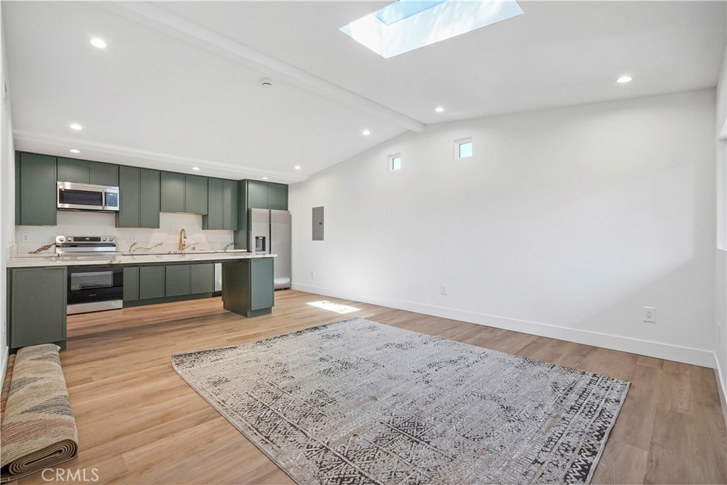 MLS #SR25267932 image #8