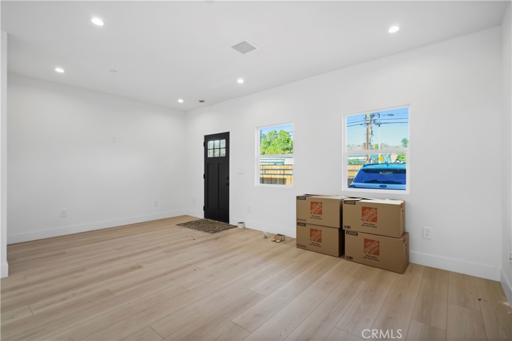 MLS #SR25267939 image #11