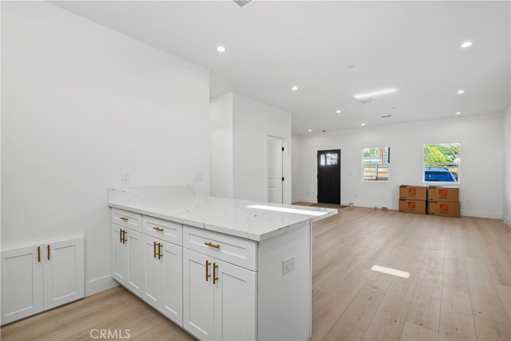 MLS #SR25267939 image #14